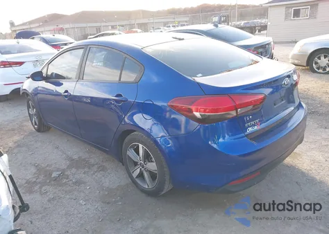 2018 Kia Forte Lx из США, поврежденный, VIN 3KPFL4A73JE206989